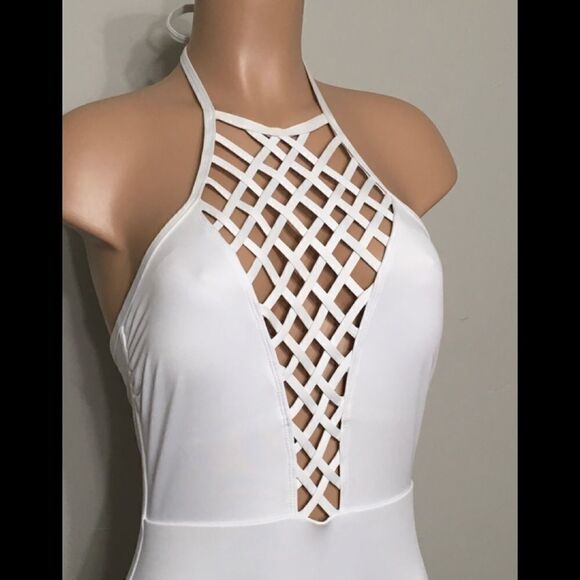 Kenneth Cole lattice high neck swimsuit. NWOT - Picture 3 of 8
